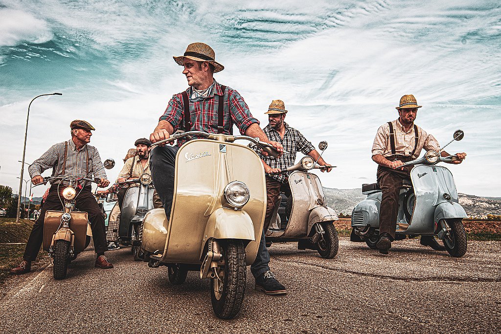 Stefanoni Stefano-Vintage vespa.jpg